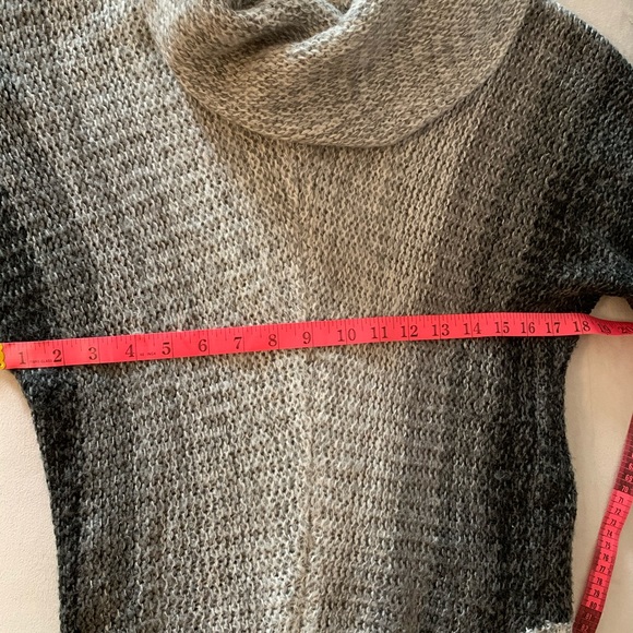 Short sleeve, wool blend, knit, cowl neck sweater - Picture 3 of 7